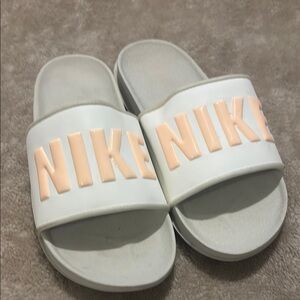 Nike Slides in White and Peach